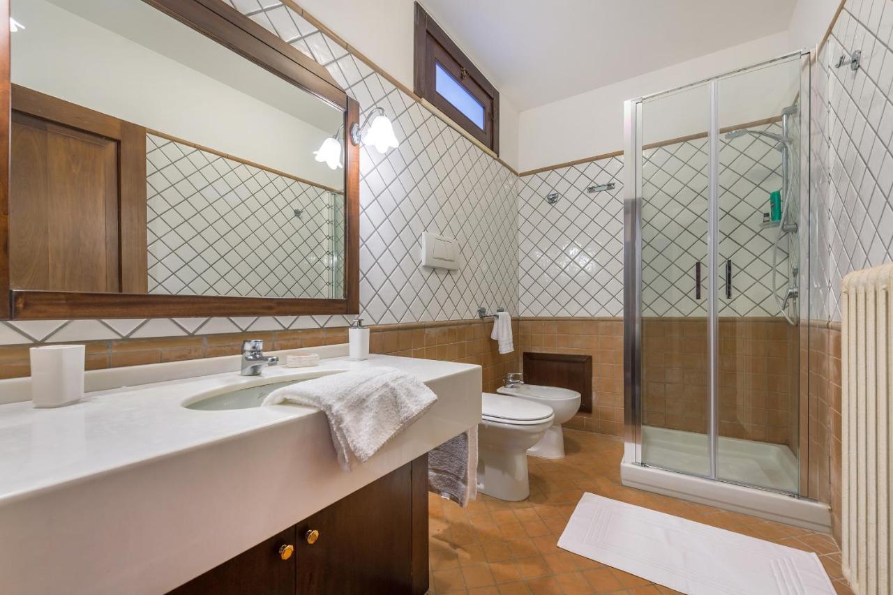 Goodstay Palazzo Marini Suite Лечче Экстерьер фото
