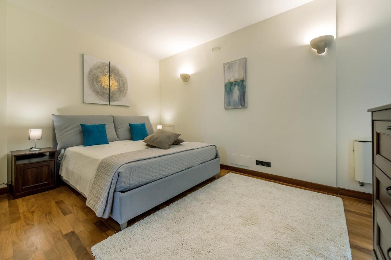 Goodstay Palazzo Marini Suite Лечче Экстерьер фото